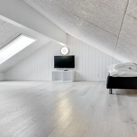 Stunning In Hvide Sande With Sauna * Bjerregård